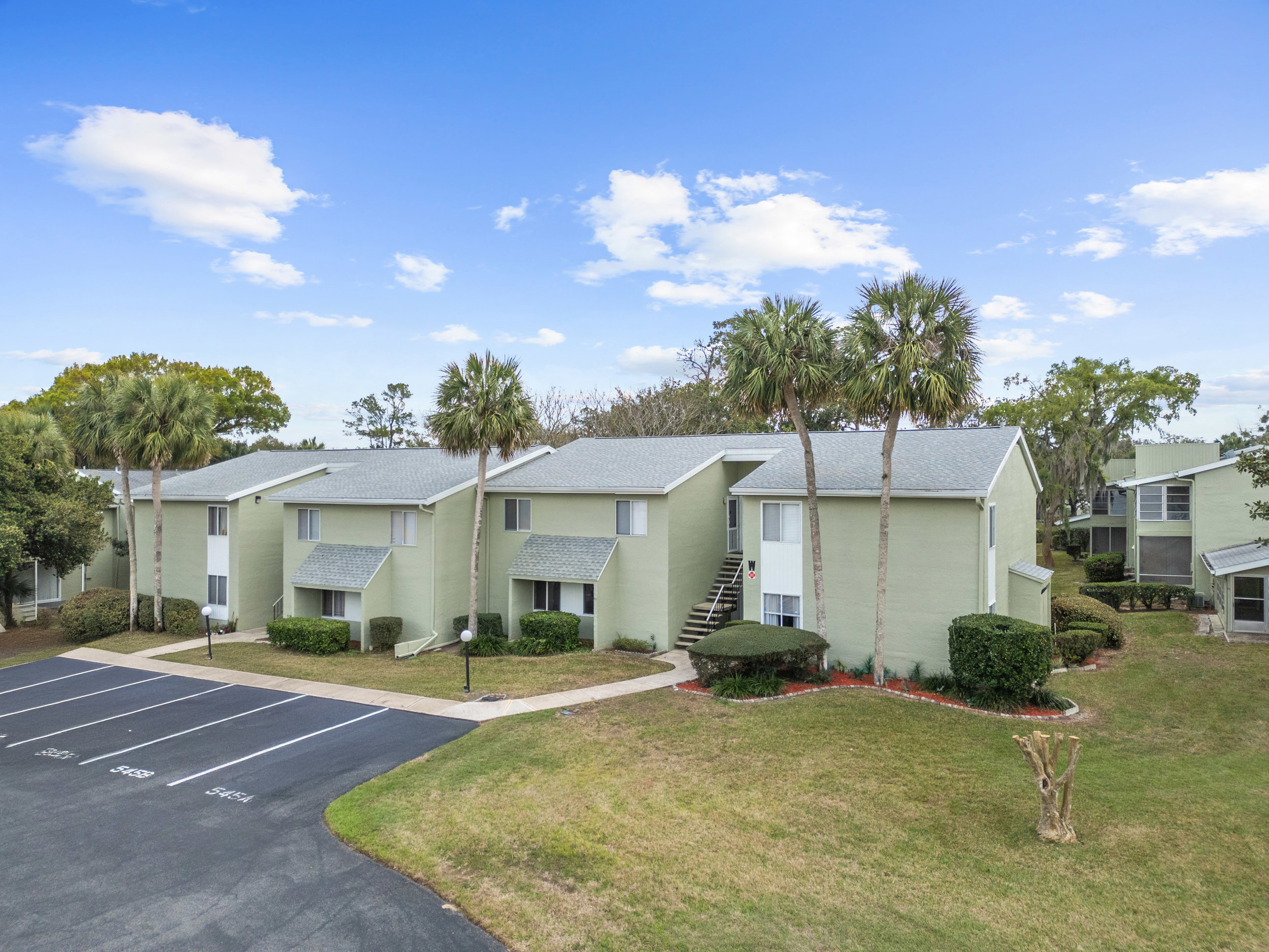 543 Fairways Dr Unit B - 1
